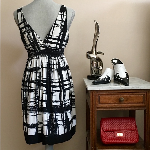 Cool and Comfy Dress 😎 - Picture 3 of 5